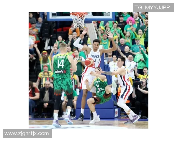 文班亚马法国队首秀狂砍27分轻取意大利引发NBA球探高度关注